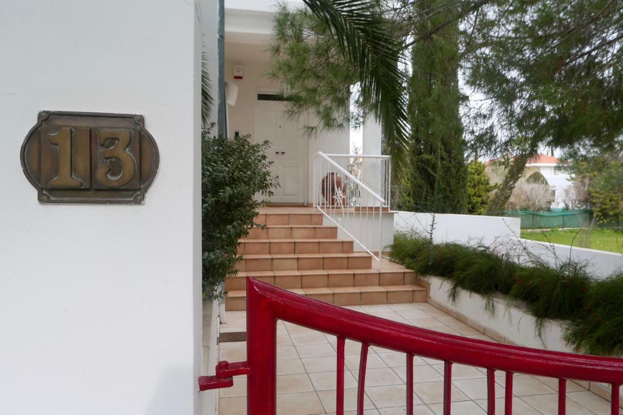 Sunny Garden Studio Hotel Nicosia Exterior foto