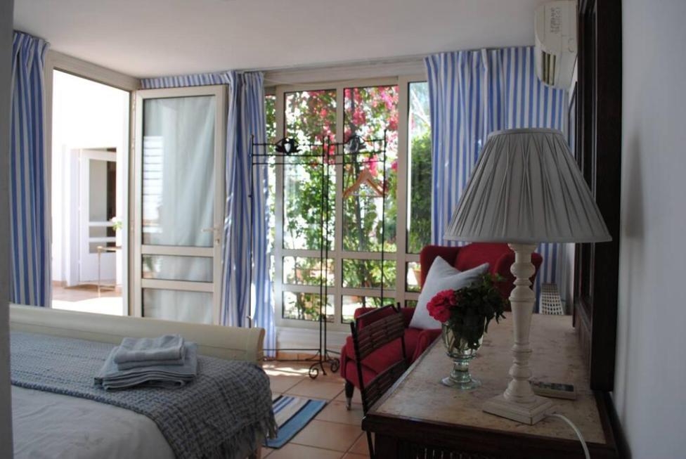 Sunny Garden Studio Hotel Nicosia Exterior foto