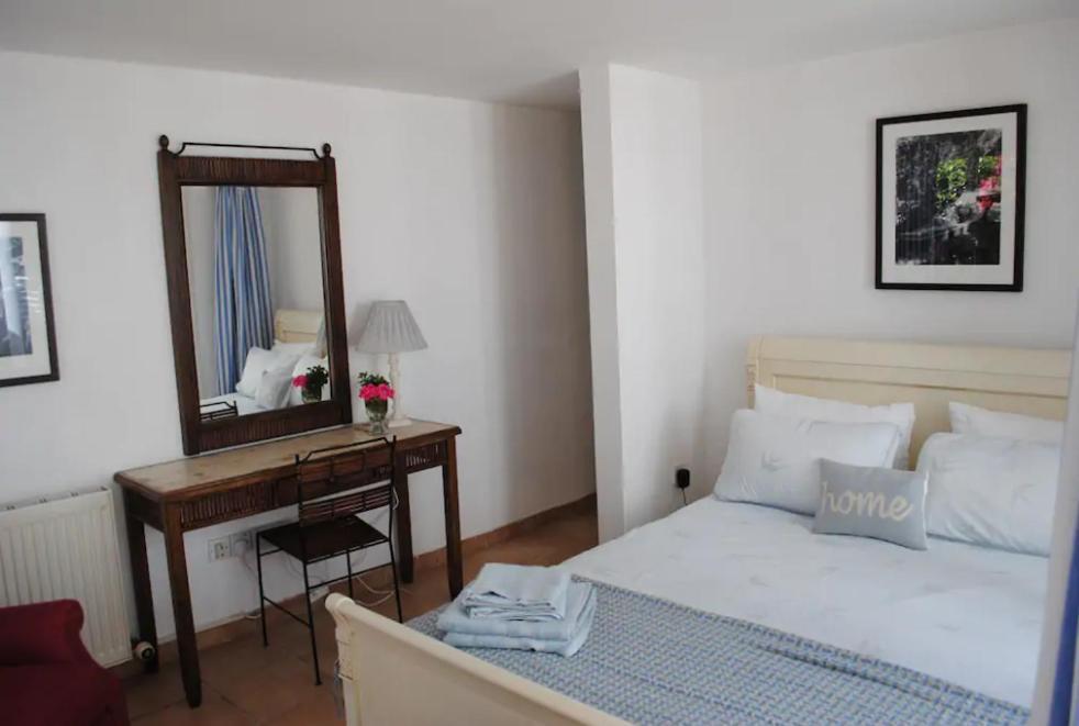 Sunny Garden Studio Hotel Nicosia Exterior foto
